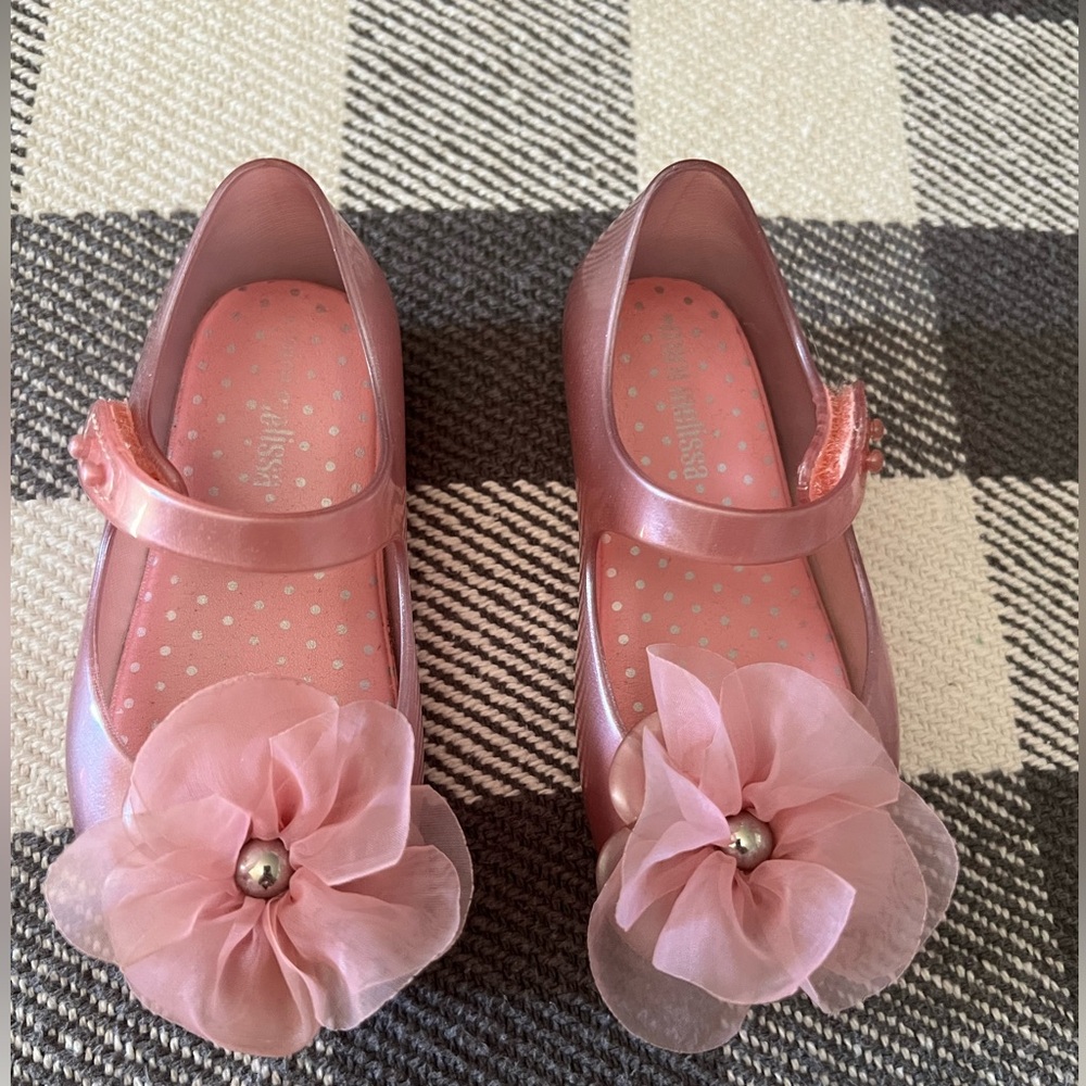Mini Melissa, size 7T